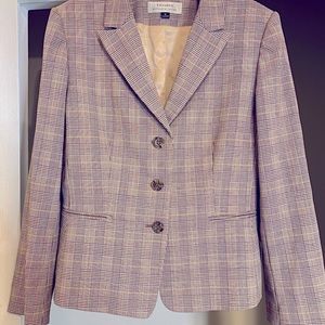 Tahari Plaid Blazer